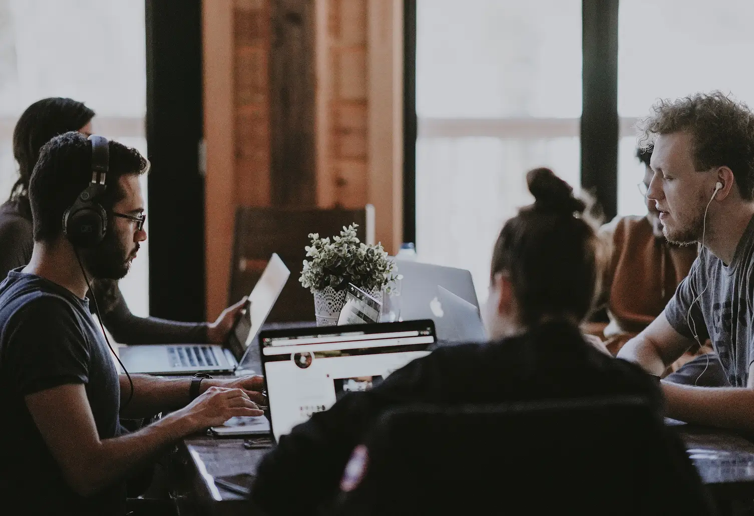 annie-spratt-604131-unsplash 1 annie-spratt-604131-unsplash 1